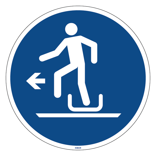 M050 Afstigning fra kælk til venstre skilt