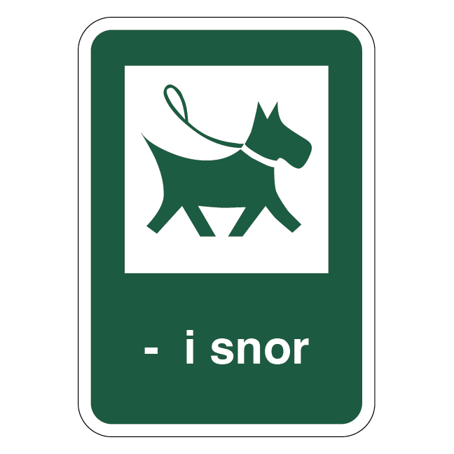 Hund i snor. skilt